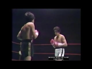 Ruben olivares stops bobby chacon ii june 20, 1975 (wins featherweight crown)