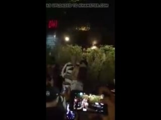 Парень снимает на видео свой секс с брюнеткой порно от первого лица d