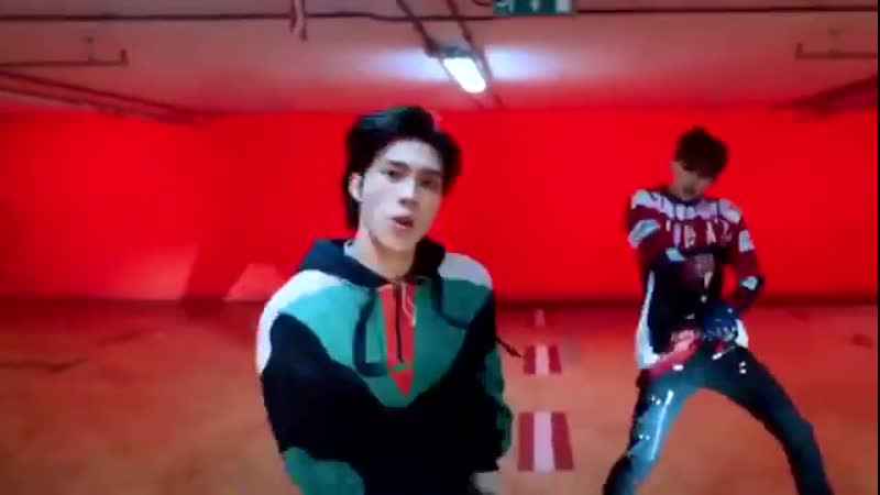 Yangyang, hendery and lucas being iconic again