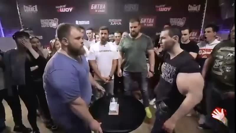 Руки базуки против пельменя