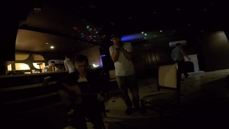 Виталий глазов, валерий фадеев бутылка кефира (cover чайф)