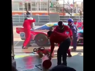 У мужиков выдался тяжелый денёк