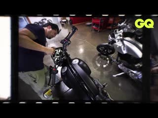 Киану ривз показывает свою коллекцию мотоциклов(720p hd) mp4