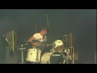 The ting tings we walk (live at t in the park 2009)