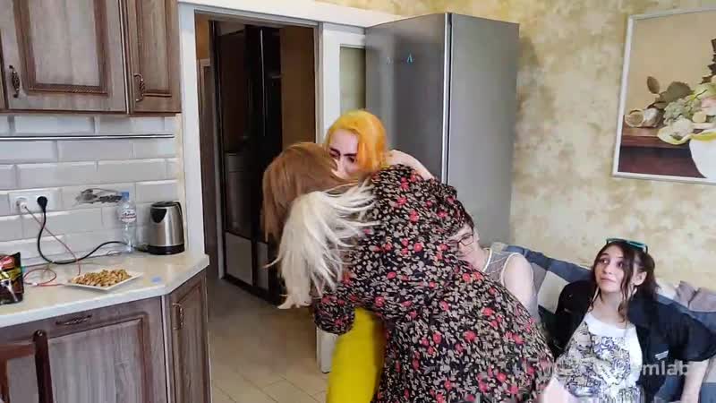 Поцелуй furbylol с yokobovich 2