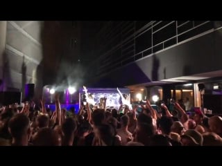 Samantha jade firestarter (live @ sydney mardi gras 2018)