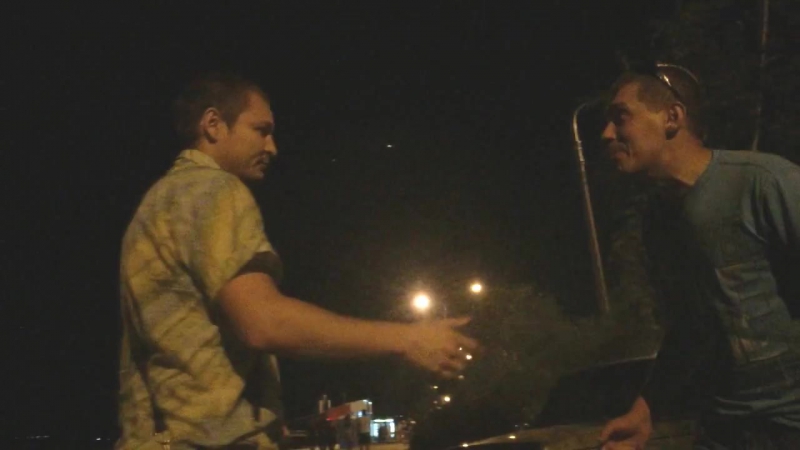 «був би калаш я б вас застрелив!»