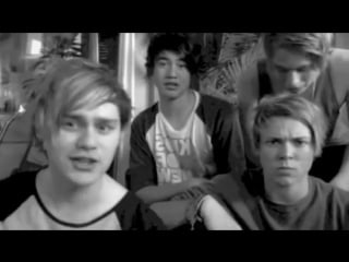 5sos touring with hot chelle rae