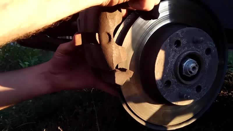 [авто ремонт] замена передних тормозных колодок ваз 2109, 2110, 2114, 2115, калина, гранта, приора