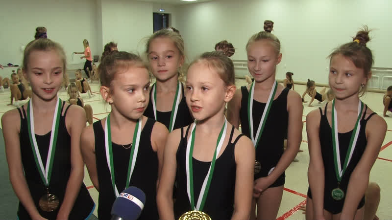 Маленькие гимнастки вернулись с соревнований