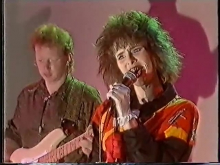 Skeletal family just a minute