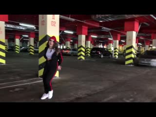 Reggaeton freestyle on parking by olya bambitta// j molina dale pa atras