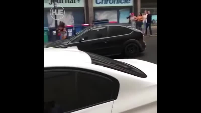 Дорожная драка в ньюкасле попала на видео