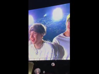 Taehyung and jungkook fighting over yoongi whilst he goes along with it is still my favori