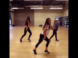 Mackenzie in the master class rumer noel