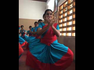 Mohiniyattam indian dance form