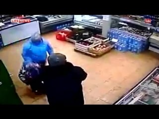 Горе мамаша из янао избила ребенка из за двух тысяч рублей