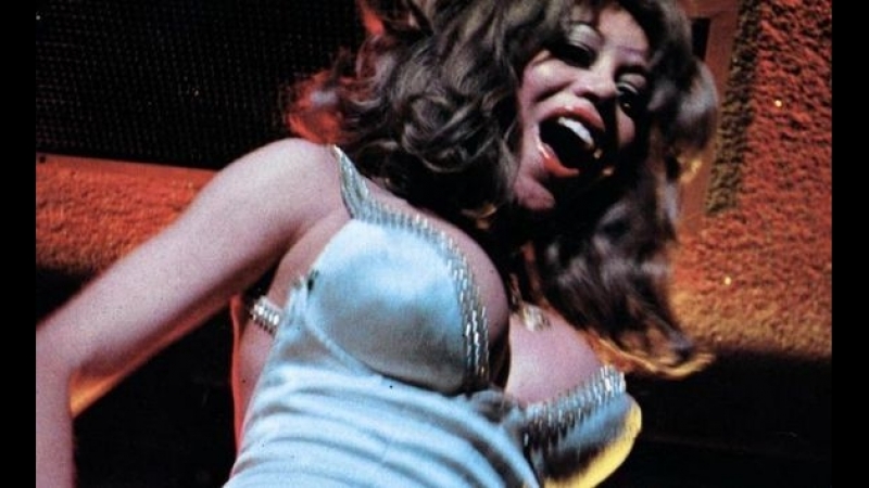 Valley porn video – Valley of ultra vixens 1979 / rus (russ meyer)