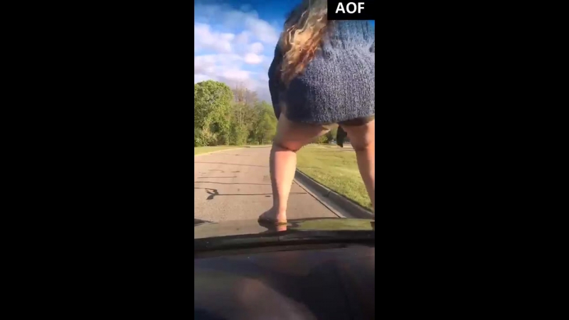 Даже не думайте просить девушку танцевать на вашем капоте