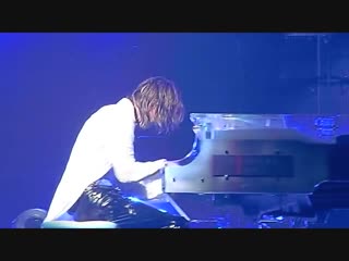 Yoshiki piano solo and sugizo art of life