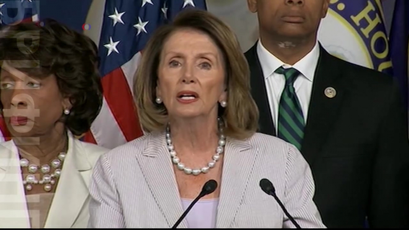 Нэнси пелоси требуют расследовать вмешательство россии в выборы сша