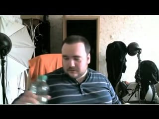 Шок! влад савельев cлучайно выпил свою мочу