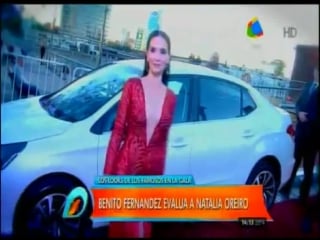 Natalia oreiro gala caras 24 años intrusos (30 11 2016)