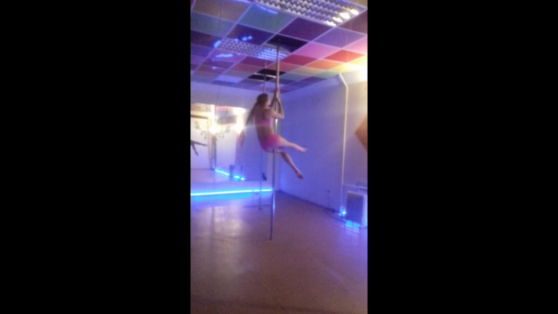 Проворот porn video – Связка на динамике балерина,проворот из балерины,вис на ближней ноге статуэтка,срыв в птичку