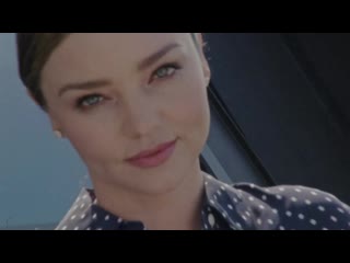 Auf reisen miranda kerr nennt ihr beauty essentials für unterwegs