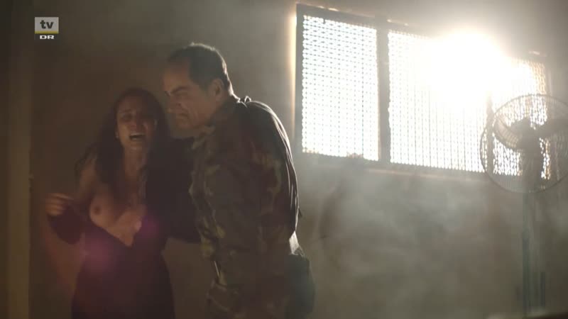 Lynn van royen, marie bäumer, natalia avelon, sarah perles, dikra el bacha, marie bach hansen, nora waldstätten the team