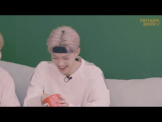 [two porn room+1(투키즈룸+1)] changbin x hyunjin x felix