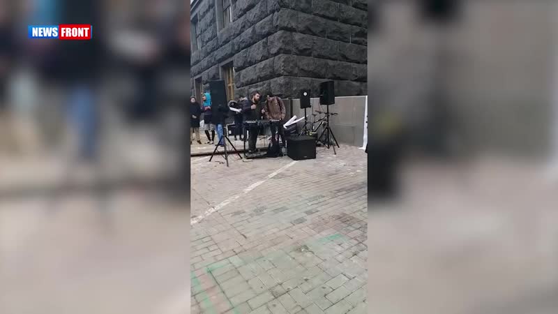 В центре киева прошел марш за легализацию молодые