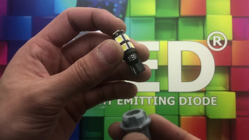 Автолампа светодиодная t10 w5w 9 smd 5050 black