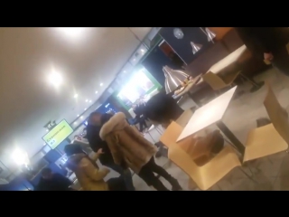 Драка в пиццерии