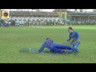 Don chan tan cong 1 4