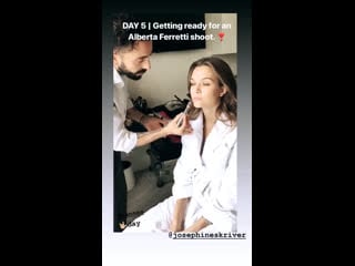 Backstage alberta ferreti