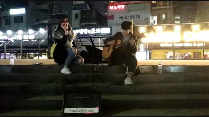 Hongdae street ))) busking time