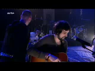 Kasabian manu katche one shot not (2009)