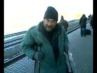 Бомж поёт sex porn лучше оригинала )