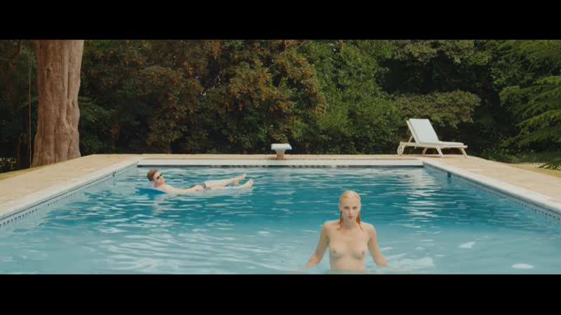 Амрита ачария, хлоя хивер, кейси барнфилд добро пожаловать в кьюриосити / amrita acharia, chloe heaver, kacey clarke wel