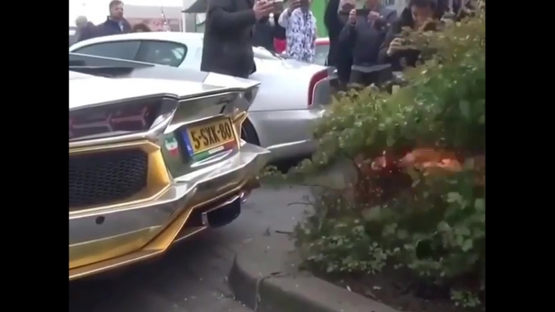Когда нет спичек разжечь костер))
