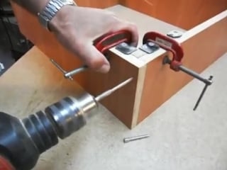 Сборка мебели с самодельной струбциной часть 1 homemade right angle clamp part