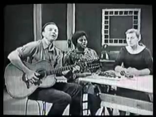 Pete seeger, b j reagon o mary, don't you weep