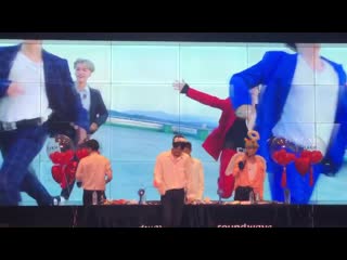 190814 슈피겐홀 팬싸인회 종이꽃가루뿌리기 개인컷ㅋㅋㅋㅋㅋ 사랑스러움 한 가득️️ 더로즈 therose red 우성 도준 하준 재형