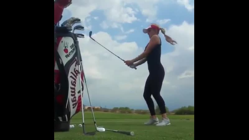 Гольфистка мастерица