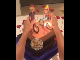 С днём рожденья, карлос вивес!