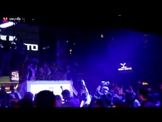 D*lux entertainment complex black circus mexico kasey kaotto, dbl t