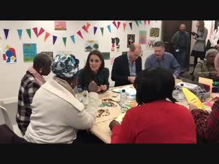 Video kate william then joined an arts crafts session with homeless people at the passage kate made bead bracelets with the lad