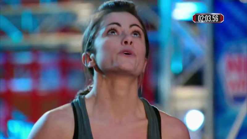 Девушка с ростом 150см впечатляет всех супер силой на финале воин ниндзя