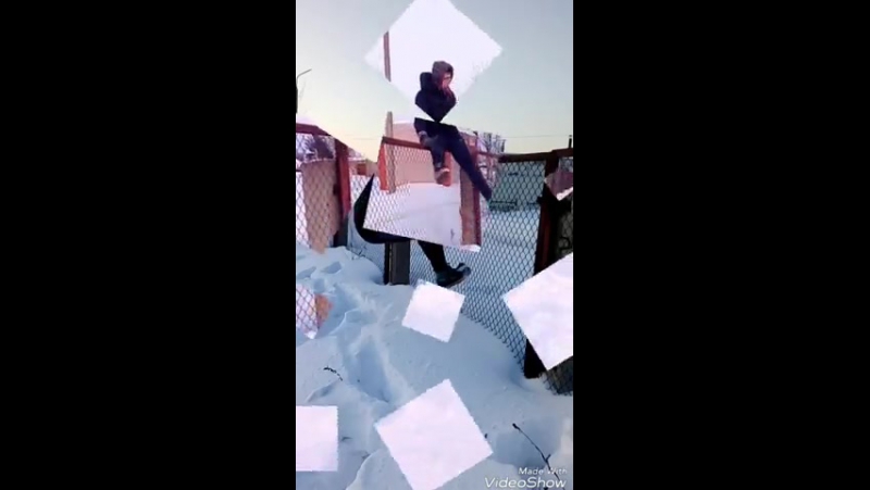 Не только турники вдохновляют,но и неудачный паркур